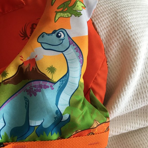 Child's Life Vest #2 - Picture 4 of 9